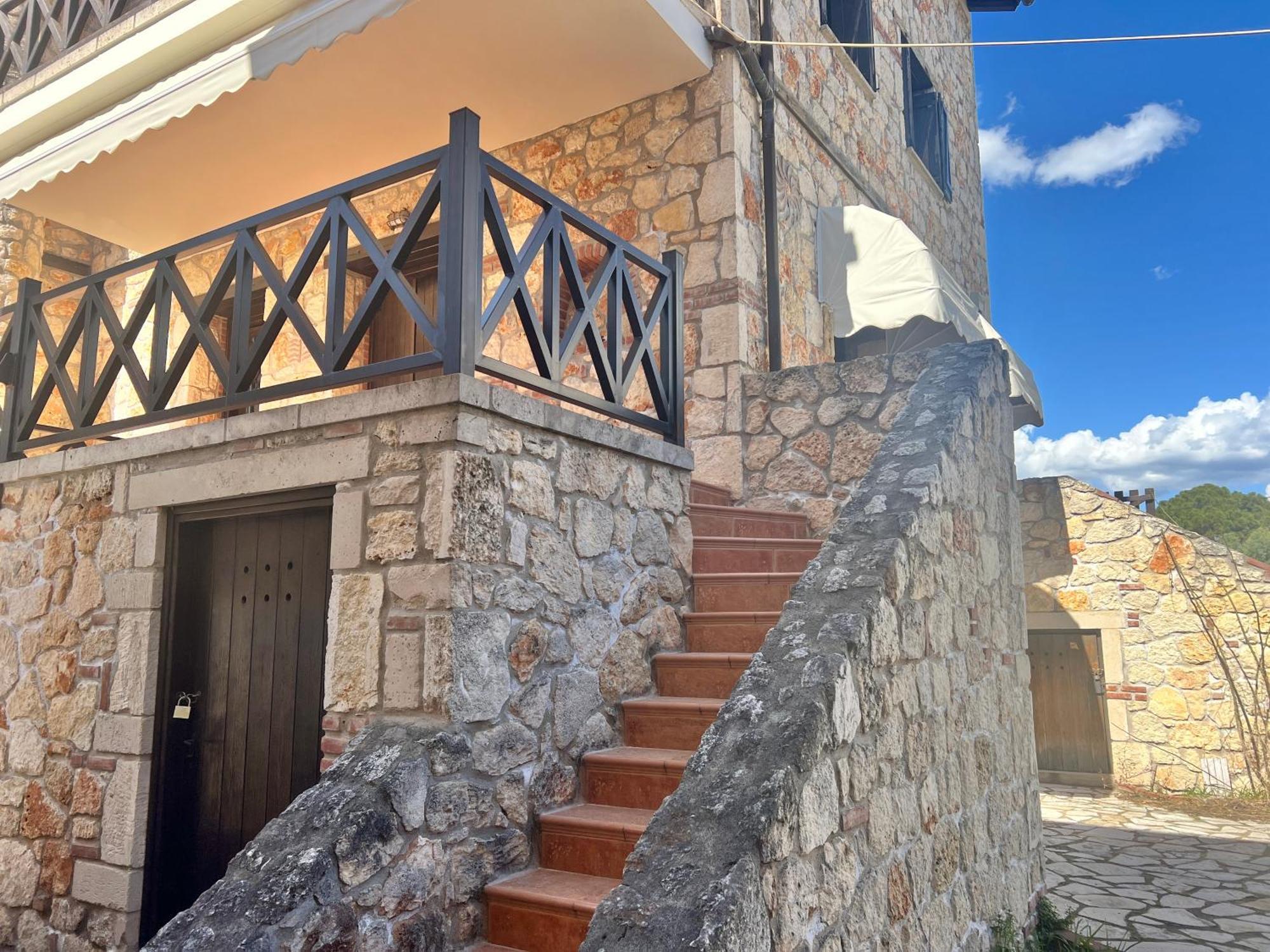 Boutique Stone House Guest House Psakoudia Ngoại thất bức ảnh