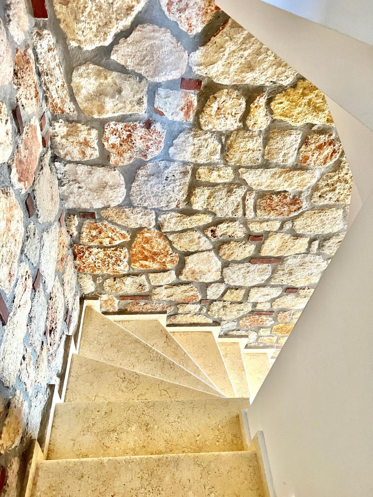 Boutique Stone House Guest House Psakoudia Ngoại thất bức ảnh
